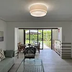Jardin Del Mar Apartment